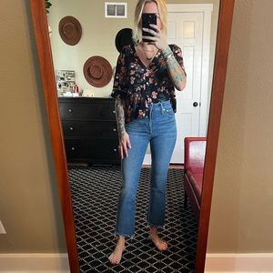 High waisted cropped jeans